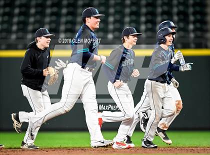 Thumbnail 2 in Auburn Riverside vs. Sedro-Woolley photogallery.