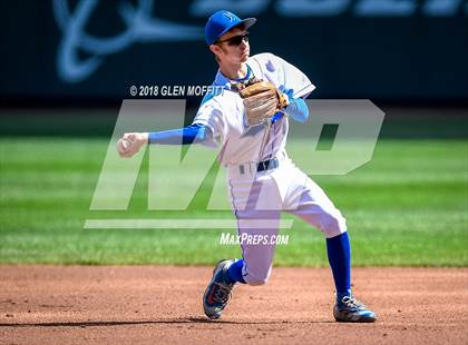 Thumbnail 2 in Auburn Riverside vs. Sedro-Woolley photogallery.