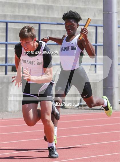 Thumbnail 1 in Sierra Foothill League Tri Meet photogallery.