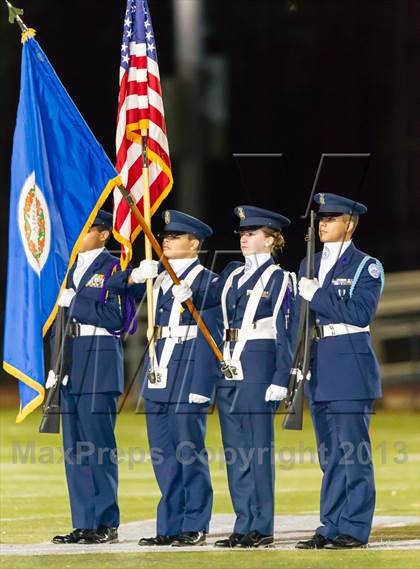 Thumbnail 1 in Washington-Lee @ Yorktown photogallery.