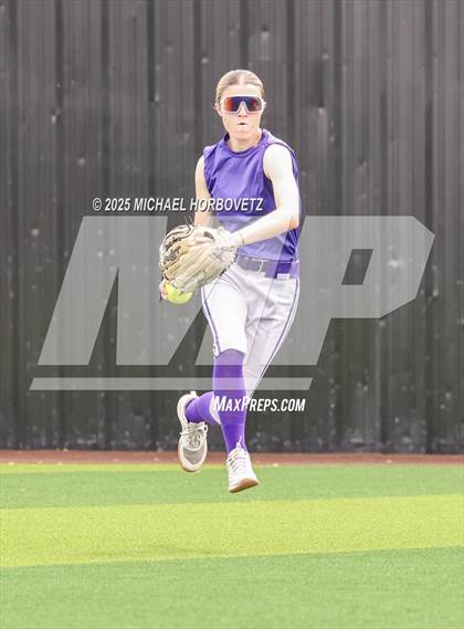 Thumbnail 1 in Lake Ridge vs. Timber Creek (UIL 6A D1 Girls Softball Bi-District) photogallery.