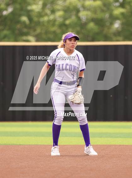 Thumbnail 1 in Lake Ridge vs. Timber Creek (UIL 6A D1 Girls Softball Bi-District) photogallery.