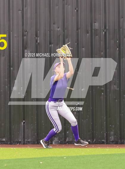 Thumbnail 1 in Lake Ridge vs. Timber Creek (UIL 6A D1 Girls Softball Bi-District) photogallery.