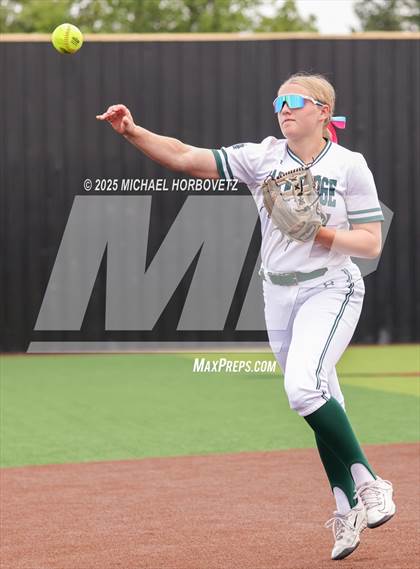 Thumbnail 1 in Lake Ridge vs. Timber Creek (UIL 6A D1 Girls Softball Bi-District) photogallery.