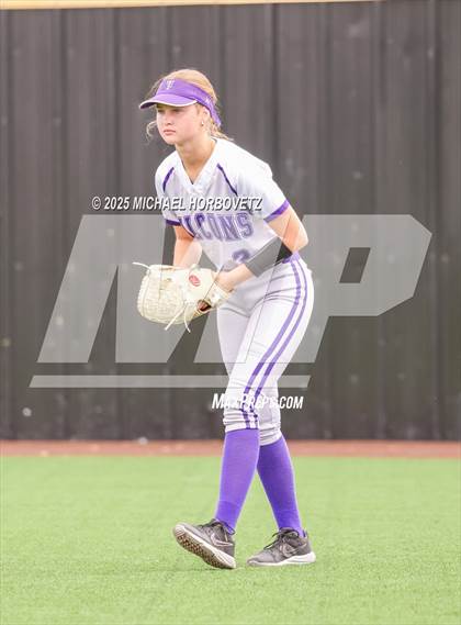 Thumbnail 2 in Lake Ridge vs. Timber Creek (UIL 6A D1 Girls Softball Bi-District) photogallery.
