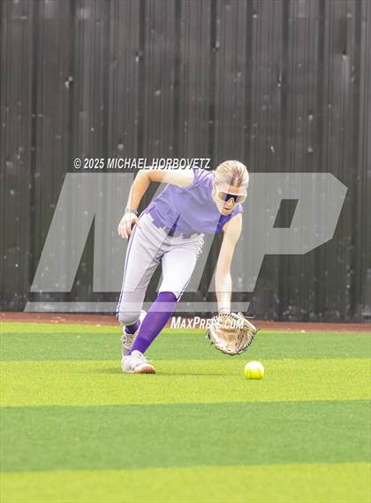 Thumbnail 3 in Lake Ridge vs. Timber Creek (UIL 6A D1 Girls Softball Bi-District) photogallery.