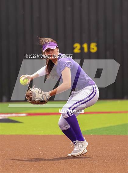 Thumbnail 3 in Lake Ridge vs. Timber Creek (UIL 6A D1 Girls Softball Bi-District) photogallery.