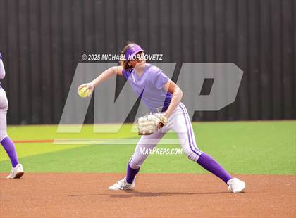 Thumbnail 3 in Lake Ridge vs. Timber Creek (UIL 6A D1 Girls Softball Bi-District) photogallery.