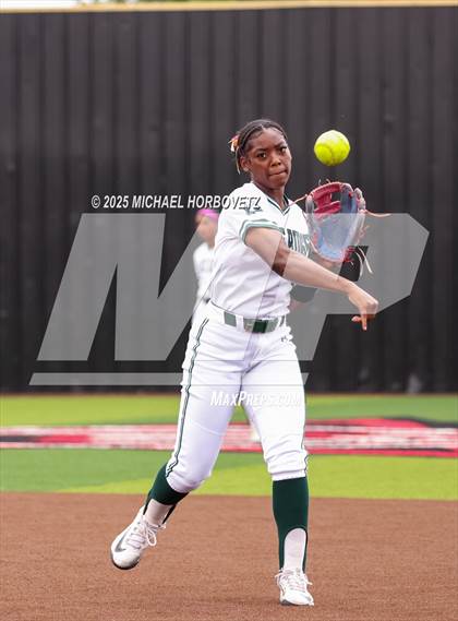 Thumbnail 3 in Lake Ridge vs. Timber Creek (UIL 6A D1 Girls Softball Bi-District) photogallery.