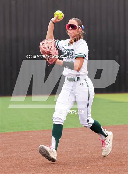 Thumbnail 3 in Lake Ridge vs. Timber Creek (UIL 6A D1 Girls Softball Bi-District) photogallery.