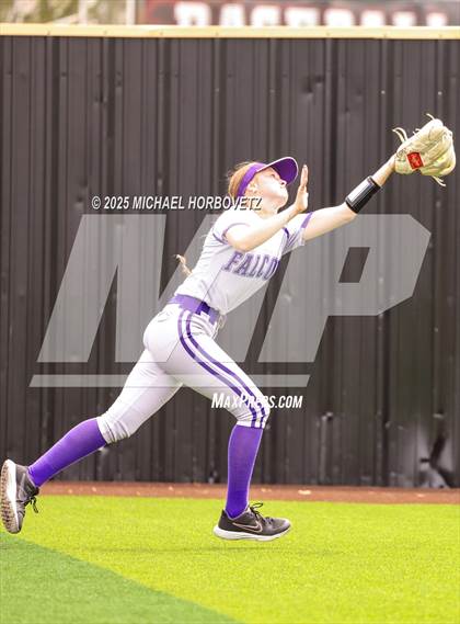 Thumbnail 2 in Lake Ridge vs. Timber Creek (UIL 6A D1 Girls Softball Bi-District) photogallery.