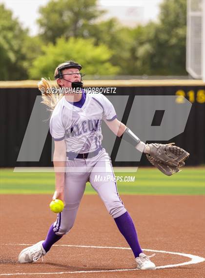 Thumbnail 1 in Lake Ridge vs. Timber Creek (UIL 6A D1 Girls Softball Bi-District) photogallery.