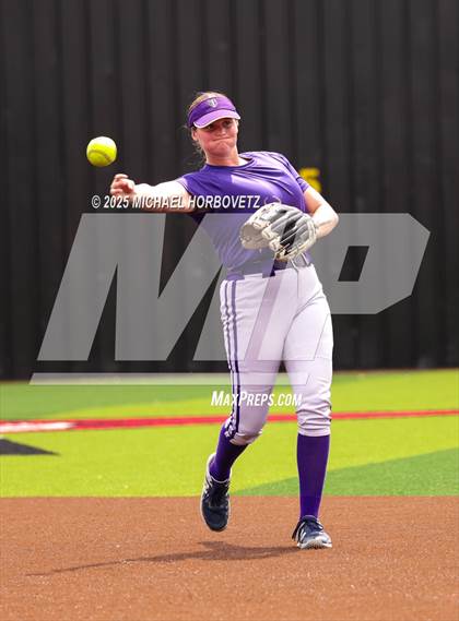 Thumbnail 3 in Lake Ridge vs. Timber Creek (UIL 6A D1 Girls Softball Bi-District) photogallery.