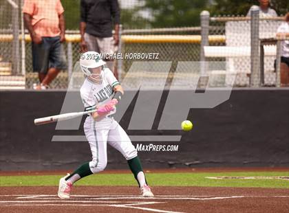 Thumbnail 3 in Lake Ridge vs. Timber Creek (UIL 6A D1 Girls Softball Bi-District) photogallery.