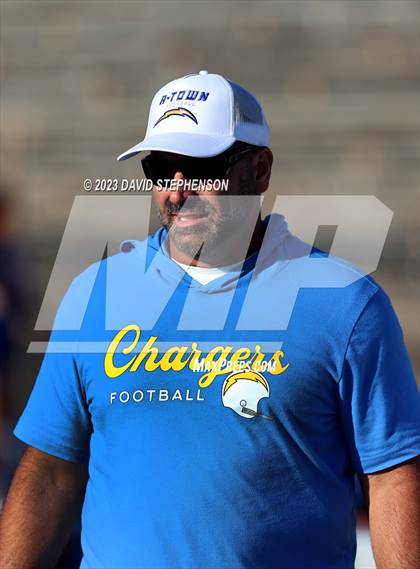 Thumbnail 3 in Agoura @ Lompoc photogallery.