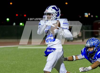 Thumbnail 1 in Yoakum vs. George West (UIL 3A Area Playoffs) photogallery.