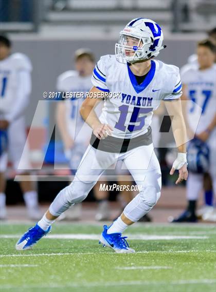 Thumbnail 1 in Yoakum vs. George West (UIL 3A Area Playoffs) photogallery.