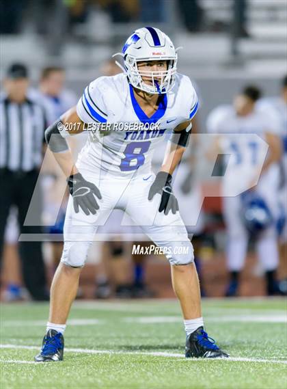 Thumbnail 2 in Yoakum vs. George West (UIL 3A Area Playoffs) photogallery.