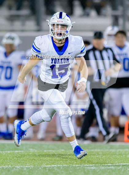Thumbnail 2 in Yoakum vs. George West (UIL 3A Area Playoffs) photogallery.