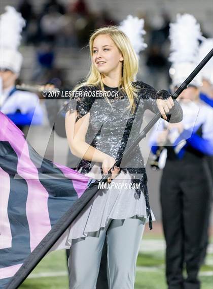 Thumbnail 1 in Yoakum vs. George West (UIL 3A Area Playoffs) photogallery.