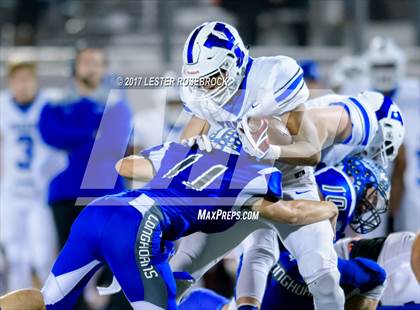 Thumbnail 3 in Yoakum vs. George West (UIL 3A Area Playoffs) photogallery.