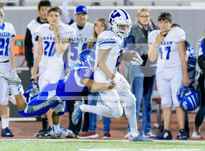 Thumbnail 2 in Yoakum vs. George West (UIL 3A Area Playoffs) photogallery.