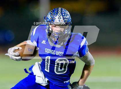 Thumbnail 1 in Yoakum vs. George West (UIL 3A Area Playoffs) photogallery.