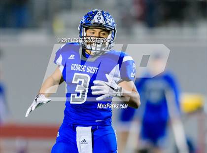 Thumbnail 2 in Yoakum vs. George West (UIL 3A Area Playoffs) photogallery.