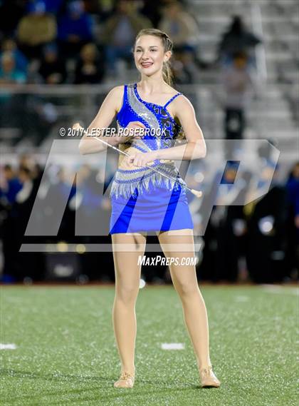Thumbnail 1 in Yoakum vs. George West (UIL 3A Area Playoffs) photogallery.