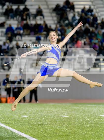 Thumbnail 2 in Yoakum vs. George West (UIL 3A Area Playoffs) photogallery.