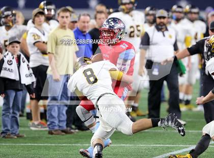 Thumbnail 1 in Jonesboro vs. Borden County (UIL 1A Division 1 Final) photogallery.
