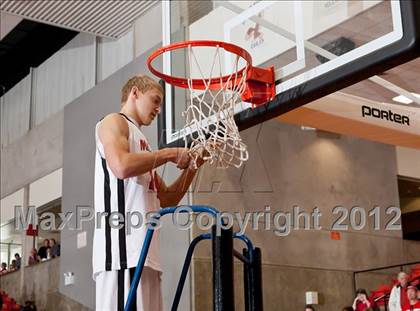 Thumbnail 3 in Marcus vs. South Grand Prairie (5A Region 1 Final) photogallery.