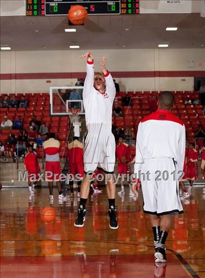 Thumbnail 3 in Marcus vs. South Grand Prairie (5A Region 1 Final) photogallery.