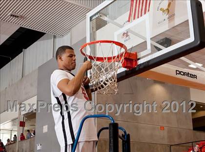 Thumbnail 2 in Marcus vs. South Grand Prairie (5A Region 1 Final) photogallery.