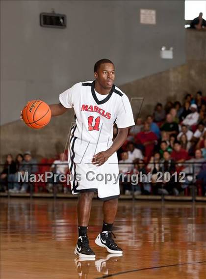 Thumbnail 2 in Marcus vs. South Grand Prairie (5A Region 1 Final) photogallery.