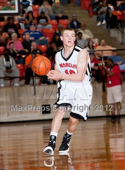 Thumbnail 1 in Marcus vs. South Grand Prairie (5A Region 1 Final) photogallery.