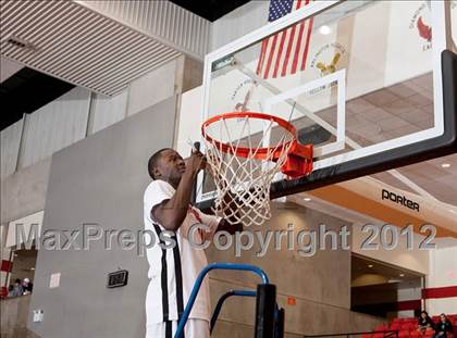 Thumbnail 1 in Marcus vs. South Grand Prairie (5A Region 1 Final) photogallery.