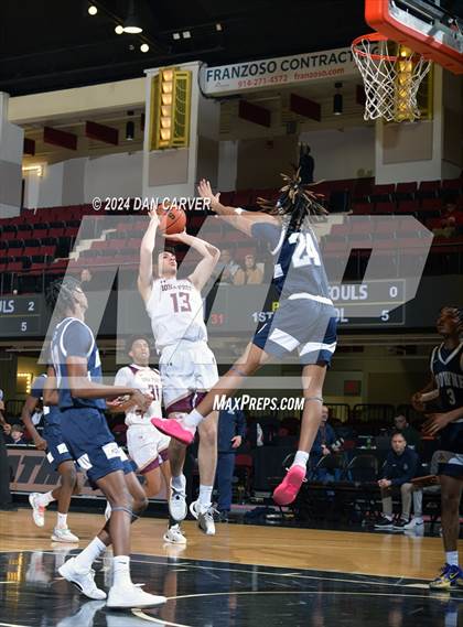 Thumbnail 2 in Bowne vs Iona Prep (Public vs Catholic Hoops Showdown) photogallery.