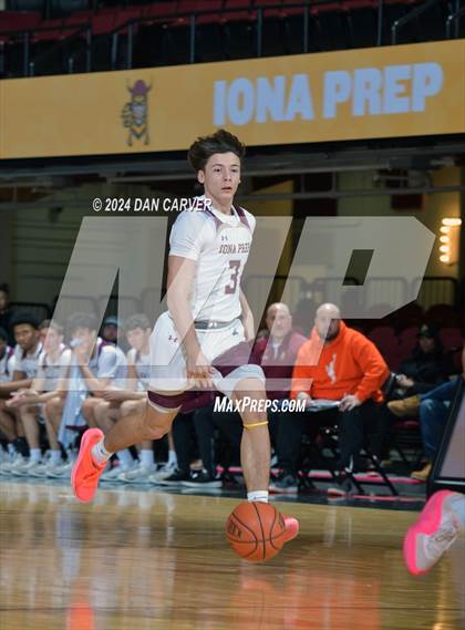 Thumbnail 1 in Bowne vs Iona Prep (Public vs Catholic Hoops Showdown) photogallery.