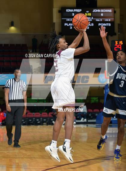 Thumbnail 1 in Bowne vs Iona Prep (Public vs Catholic Hoops Showdown) photogallery.