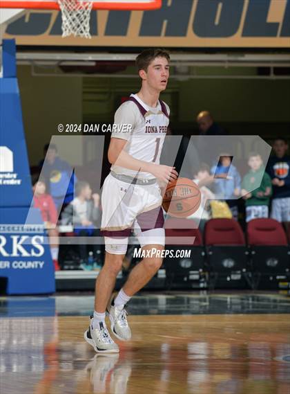 Thumbnail 1 in Bowne vs Iona Prep (Public vs Catholic Hoops Showdown) photogallery.