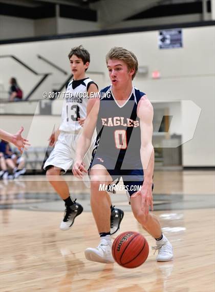 Thumbnail 3 in Quitman vs Conway Christian (AAA 2A West Conference Playoff ) photogallery.