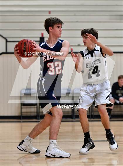 Thumbnail 2 in Quitman vs Conway Christian (AAA 2A West Conference Playoff ) photogallery.