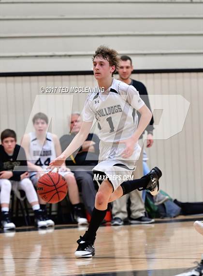 Thumbnail 2 in Quitman vs Conway Christian (AAA 2A West Conference Playoff ) photogallery.