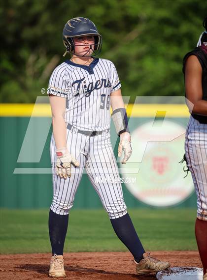 Thumbnail 1 in Collierville @ Arlington (4A District 15 2nd Round) photogallery.