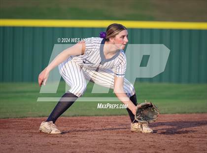Thumbnail 2 in Collierville @ Arlington (4A District 15 2nd Round) photogallery.