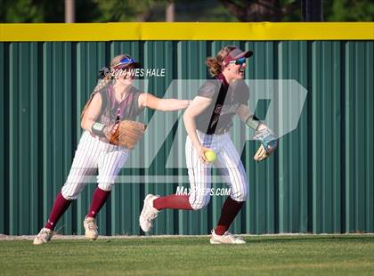 Thumbnail 2 in Collierville @ Arlington (4A District 15 2nd Round) photogallery.