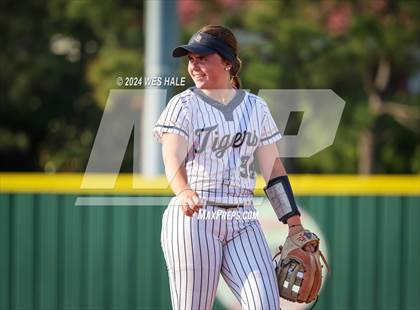 Thumbnail 3 in Collierville @ Arlington (4A District 15 2nd Round) photogallery.