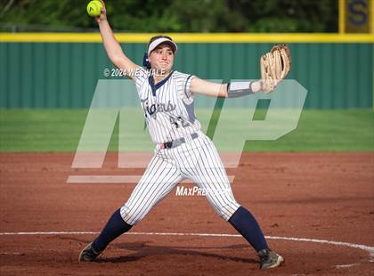 Thumbnail 2 in Collierville @ Arlington (4A District 15 2nd Round) photogallery.