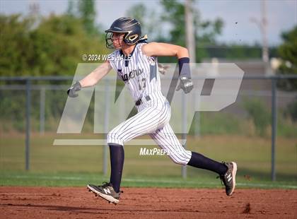 Thumbnail 3 in Collierville @ Arlington (4A District 15 2nd Round) photogallery.